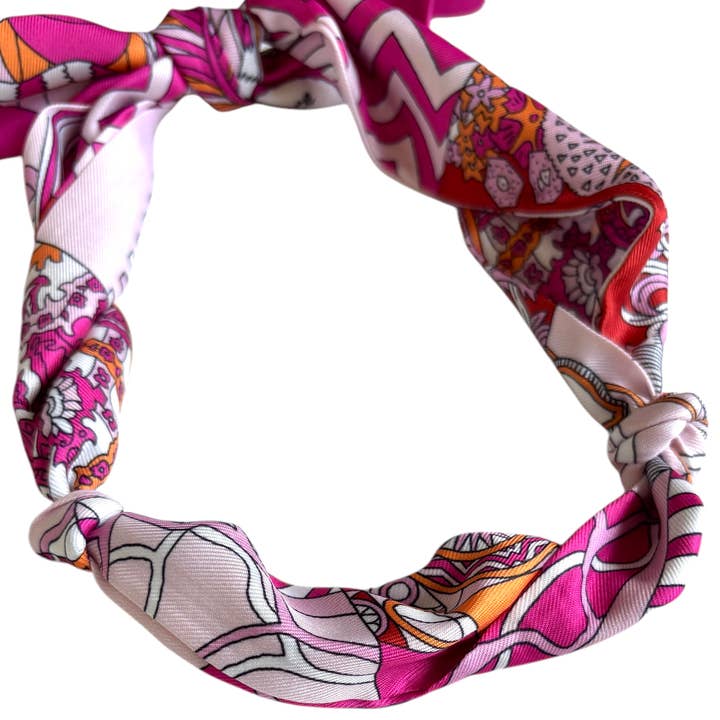 Nora James jewelry - Wholesale Pendant/Charm Necklace - Willow scarf necklace