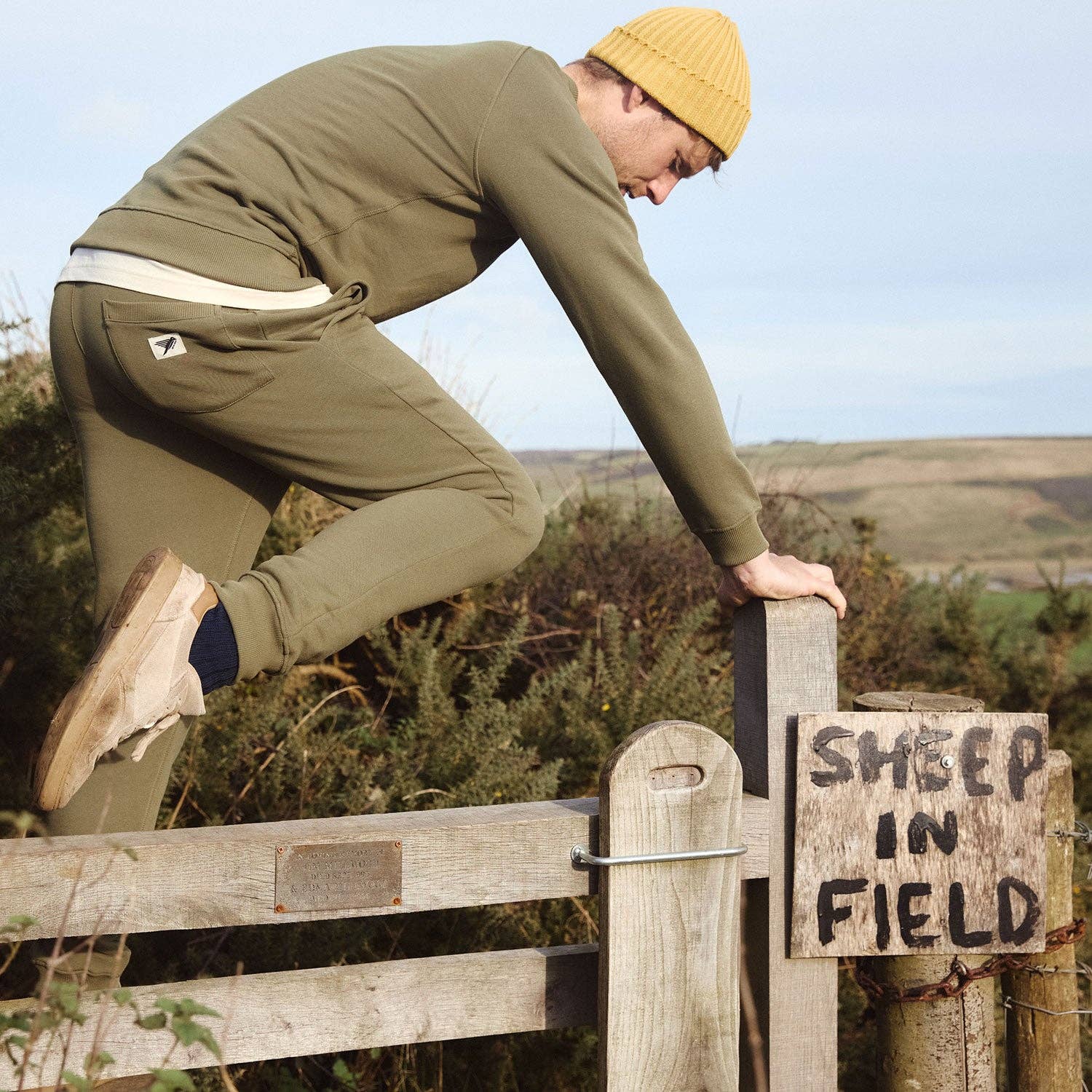 capulet olive nias organic cotton sweat for wholesale on Faire1