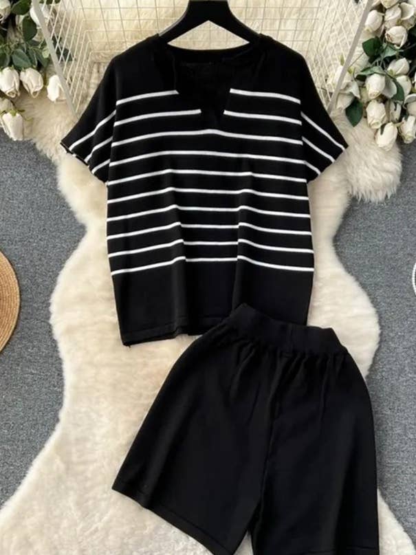 Gebreide set voor de zomer voor wholesale door Selfie Couture by Trendology