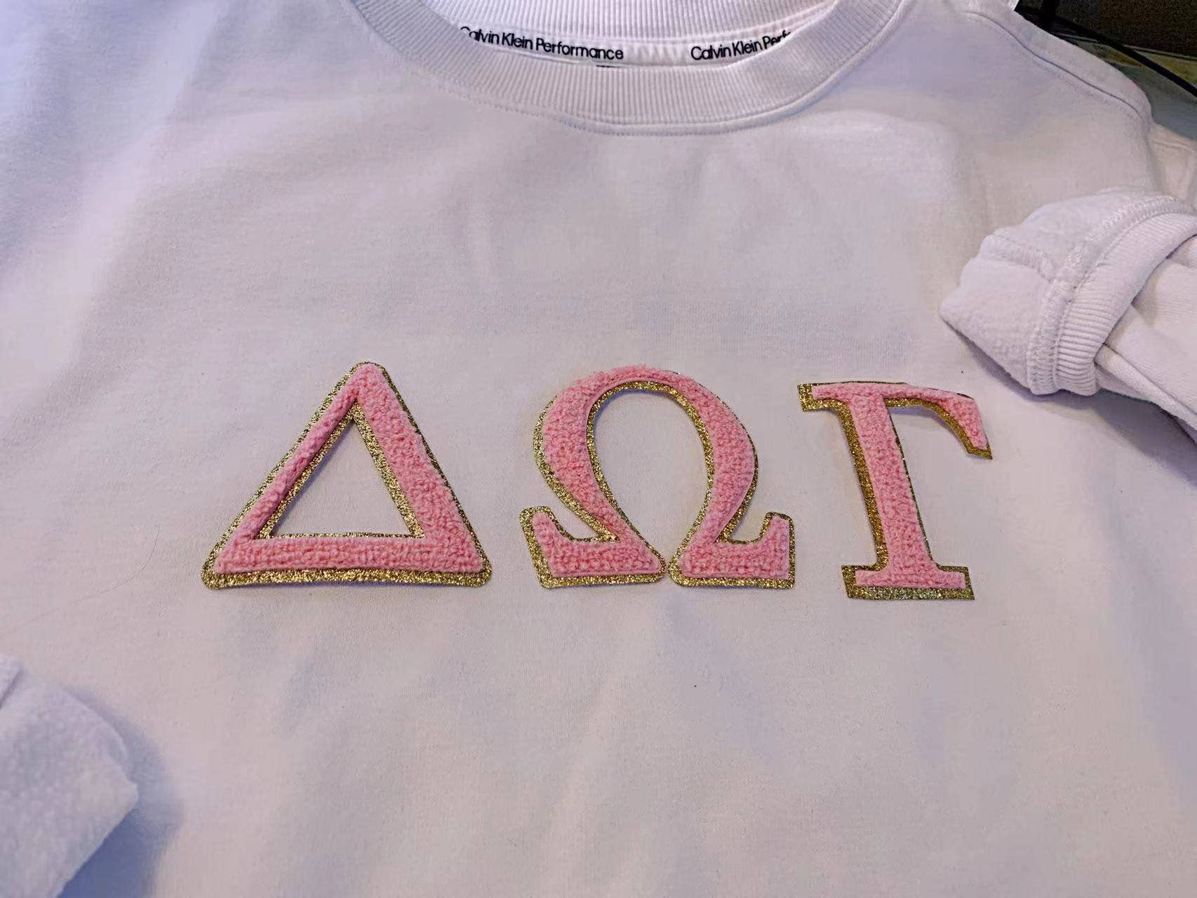 Chicbaby LLC - Wholesale Patch - 3 inch Iron on Greek letter, Pink, Chenille Letter, Sorority2