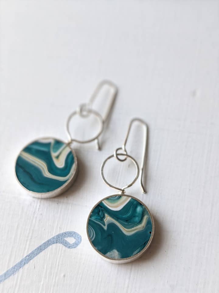 Brincos de resina círculo com laço por atacado de Muro Jewelry