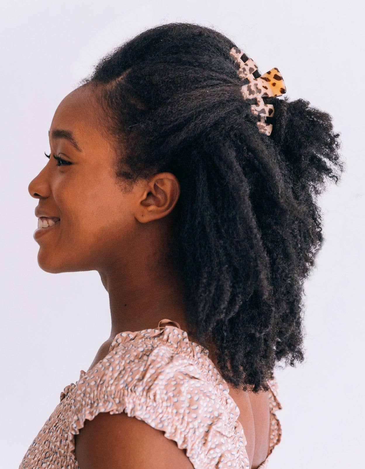 TELETIES - Wholesale Hair Clip - Women's - Classic Hair Clip | Medium | Blonde Tortoise 3