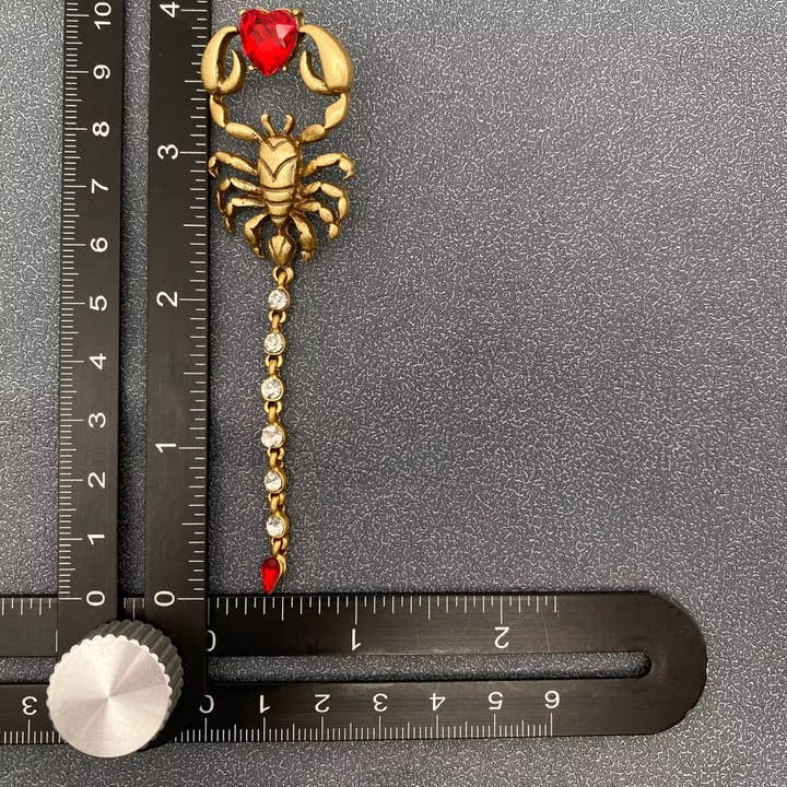 Mio Queena - Vente Boucles d'oreilles pendantes - Boucles d'oreilles vintage en strass scorpion