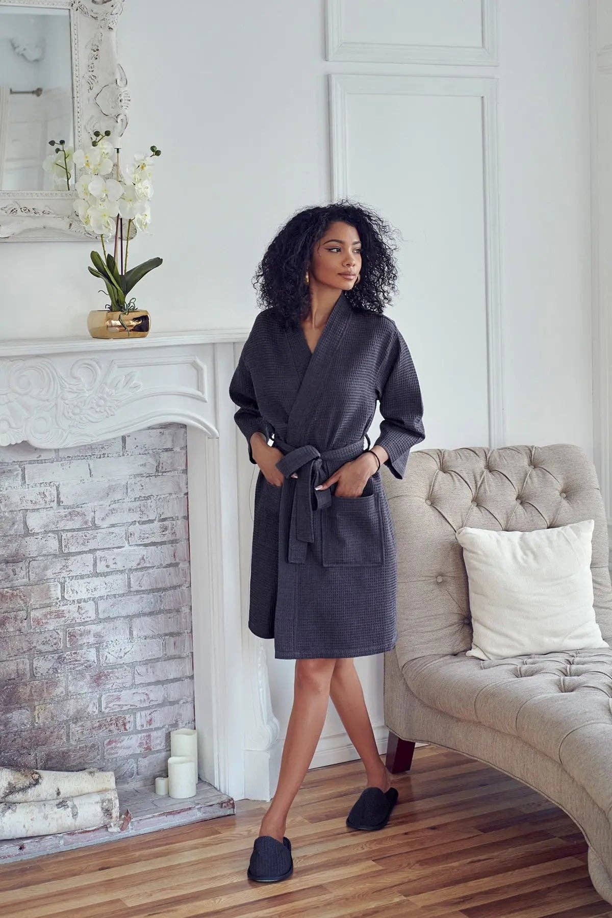 Lotus Linen – wholesale Robe – Women's – Knee-Length Waffle Robe for Women10