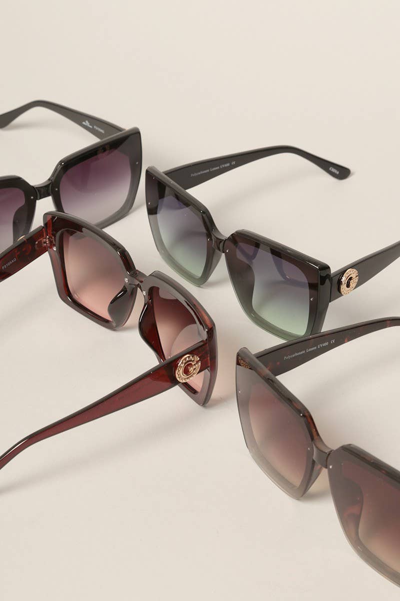 12 COULEURS ASSORTIES Lunettes de soleil carrées à verres teintés en vente sur Faire4