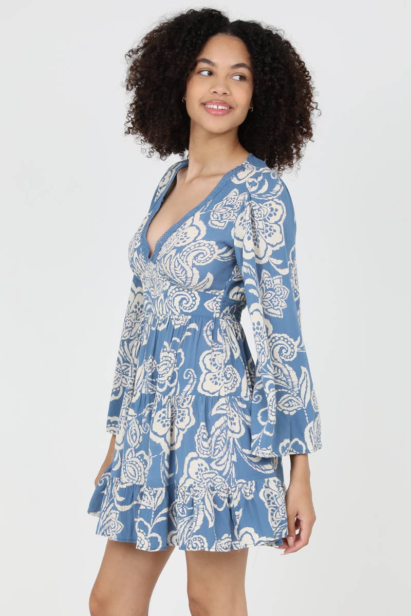 ANGIE – wholesale Dress – Women's – C4B15-A888 V NECK LACE TRIM FLARE SLEEVE DRESS4