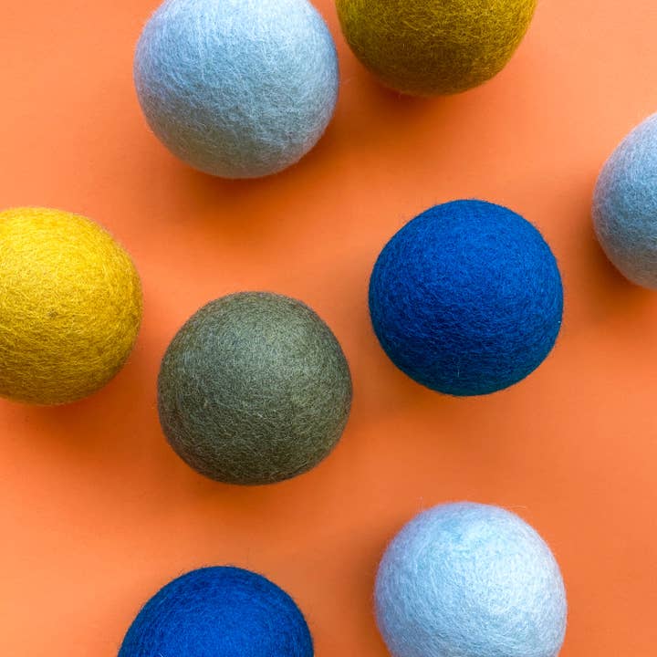 PLENTY - Wholesale Dryer Balls - Dryer Ball | Solid Colors1