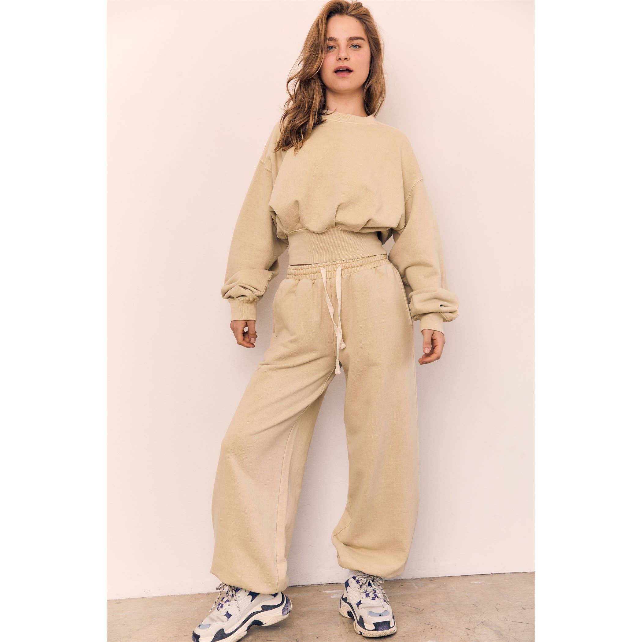 The Blank Lab - Wholesale Sweatshirt - Women's - Acid Wash Cropped Balloon Sweatshirt (AAB700_ACD)6