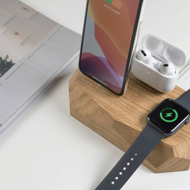 Oakywood - Wholesale Charging Dock - Triple Dock9