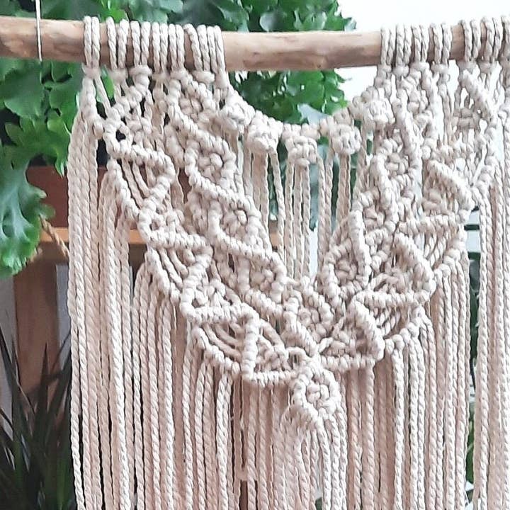 Salut Boho - Wholesale Tapestry/Textile - Boho Macrame Wall Hanging Aesthetic Decor1