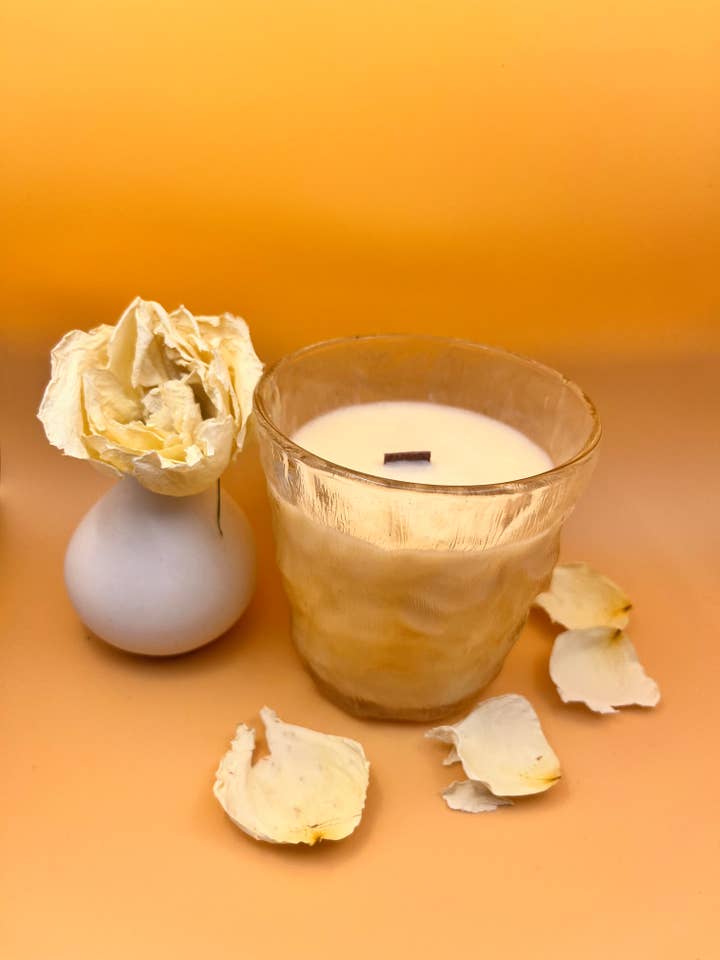 Bougie de soja de luxe à la vanille française pour la vente par Maouiwowwie