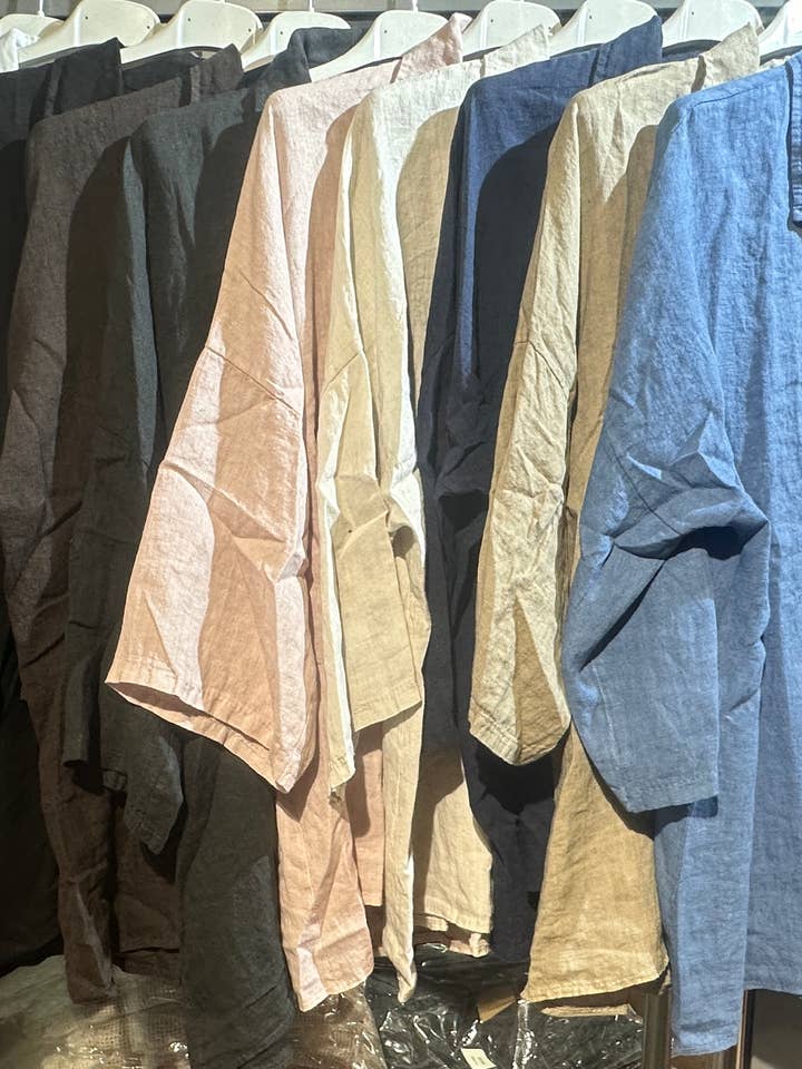 Lea & Luc - Grandes Tailles - Wholesale Button Down Shirt - Women's - Plus size linen shirt SKU 914837