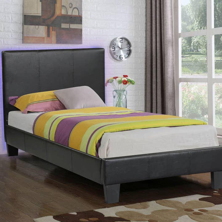 Husky® Furniture and Mattresses - Wholesale Bed - Husky® Value Plateform Bed2
