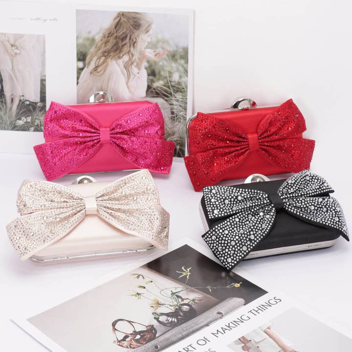 3AM BY H&D ACCESSORIES – Engroshandel Clutch - Dame – Clutch i hårdt nylon etui med rhinsten og sløjfe8