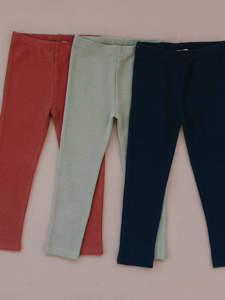 Henry Drew Collection - Wholesale Fashion Leggings - Kids - Leggings | Valentine Red