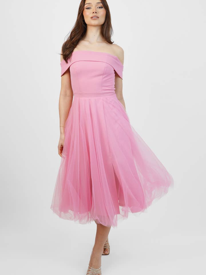 Robe midi en tulle rose avec fente pour la vente par Skirt & Stiletto