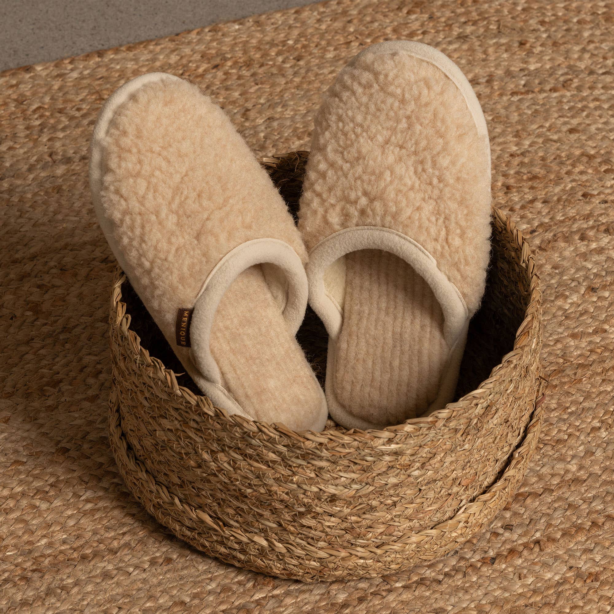 menique - Wholesale Slippers - Women's - Women's Merino Fluffy Slippers Natural4