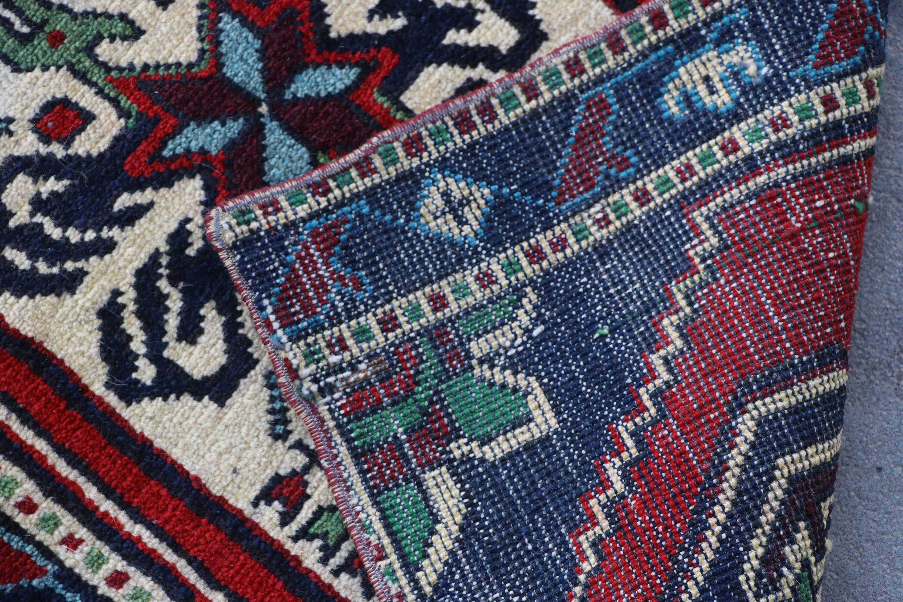 The Loom Wholesale – Großhandel Teppichvorleger – Kleine türkische Vintage-Anatolische Teppiche 0,52x0,98 m7