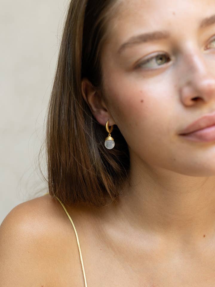 Tirua 18K genanvendt fint guldbelagt Cappuccino månesten øreringe for engroshandel hos SHANSHAN