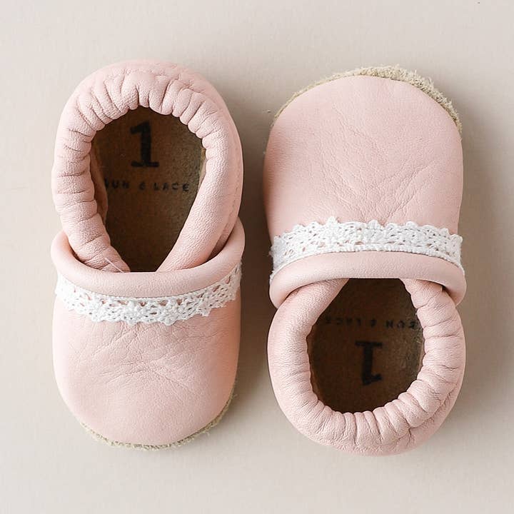 Sun & Lace - Wholesale Moccasins - Kids - Baby Girl Baby Moccs in Blush | Baby Girl Shoes0