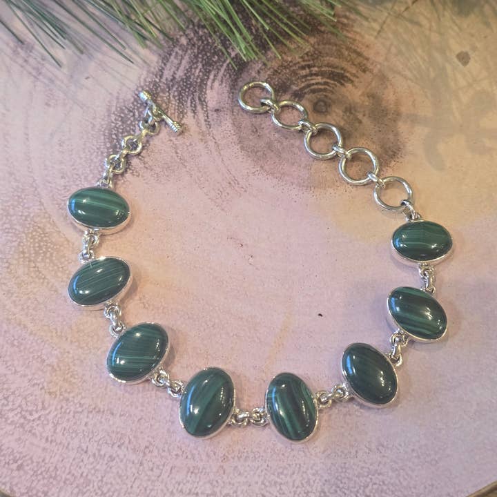 Bracciale a maglie con barretta a T in argento sterling e malachite - 23,2g per la vendita all'ingrosso da parte di Crystal Cove Minerals