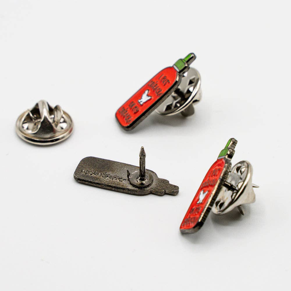 reisundpapier - Wholesale Brooch - Enamel pin "Sriracha"4