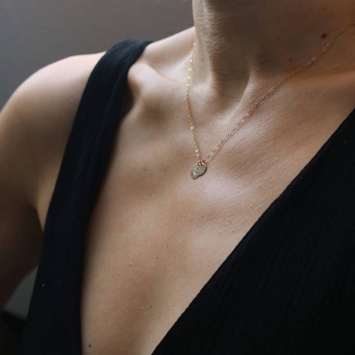 Positiva Jewelry – Großhandel Kette mit Anhänger/Charm – Kette mit Personalisierter Gravur, Familien Kette , Plättchen Kette personalisiert mit 10mm & 8mm