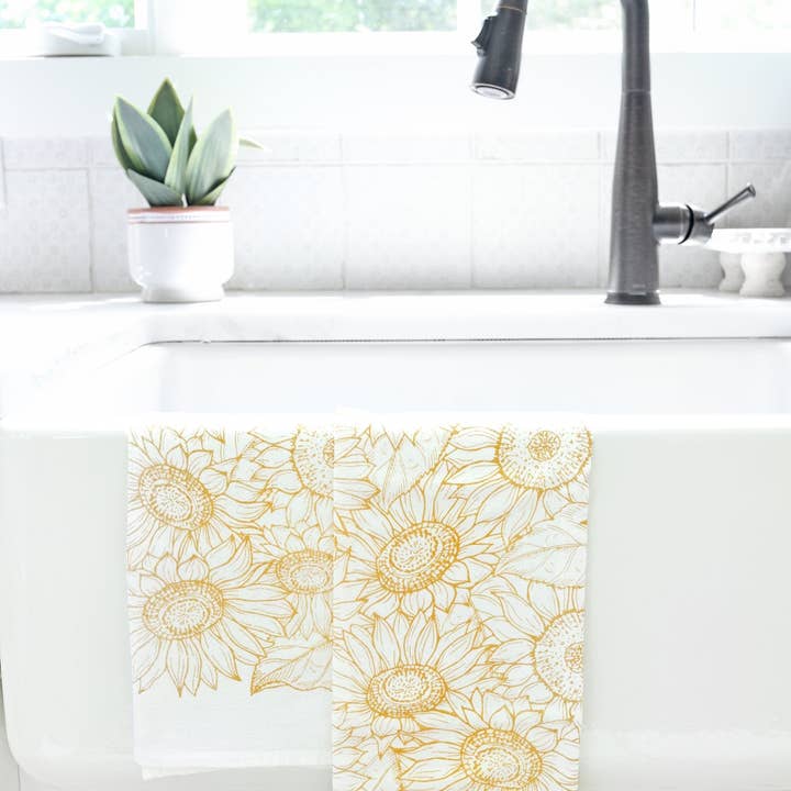 Highland Ridge | Handmade Home Decor - Wholesale Tea Towel - Sunflower Garden Tea Towel4