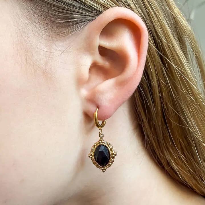 LOUIZ - Wholesale Dangle Earrings - LOUIZ Onyx Earrings1