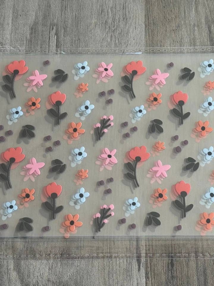 Envoltura de taza floral UV DTF de 16 oz - doble cara - Calcomanía permanente - Lista para aplicar para venta al por mayor de ASAP Craft Supplies