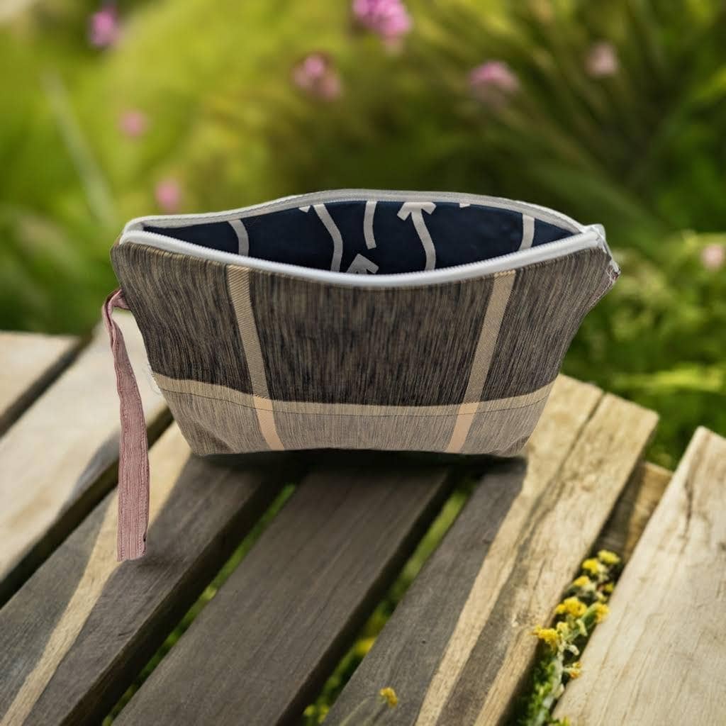 Morph – wholesale Pouch – Women’s – Silk Pouch