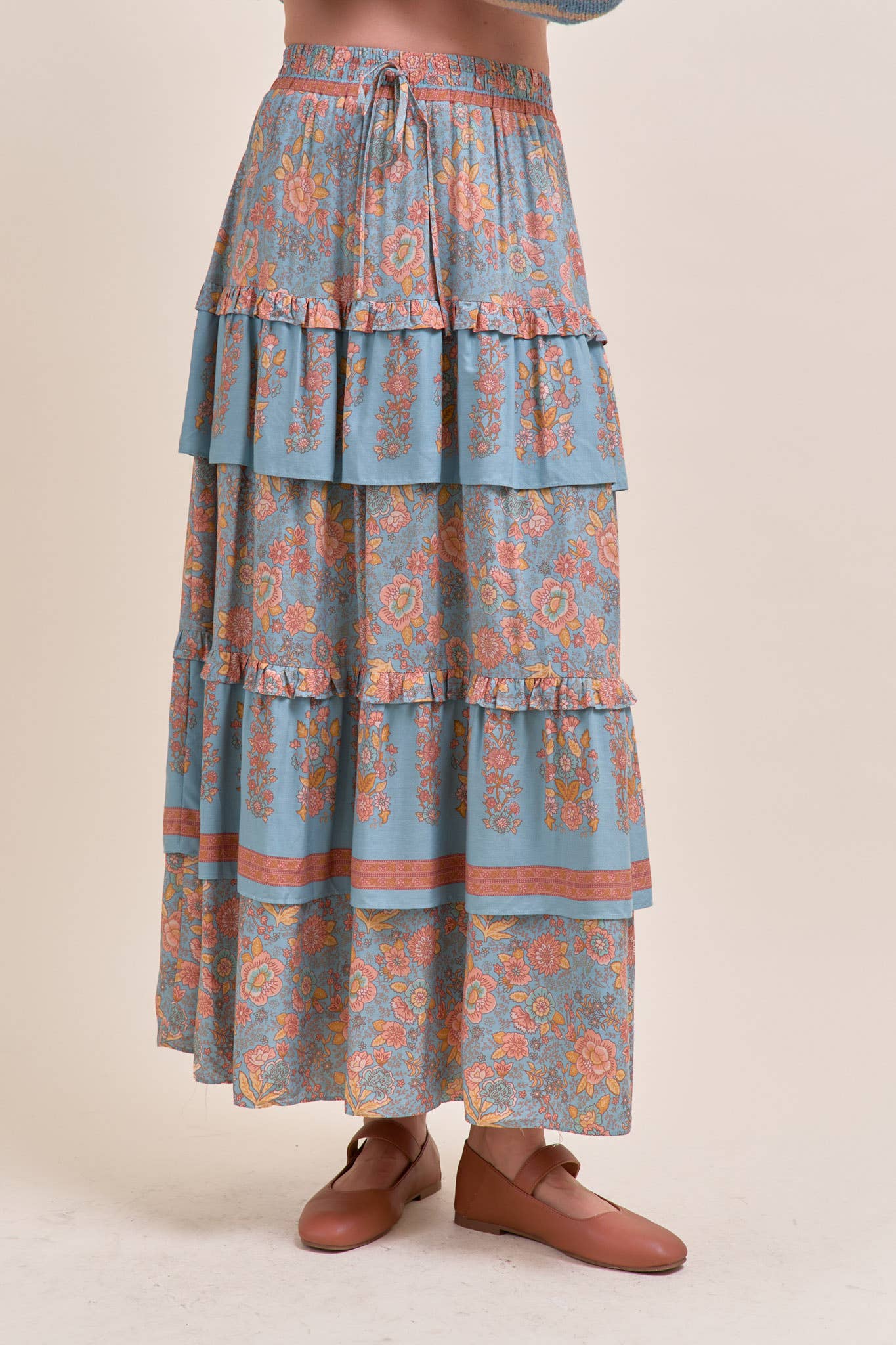 &MERCI - Wholesale Skirt - Women's - RUFFLE TIERED BORDER PRINT MIDI SKIRT MSK416611