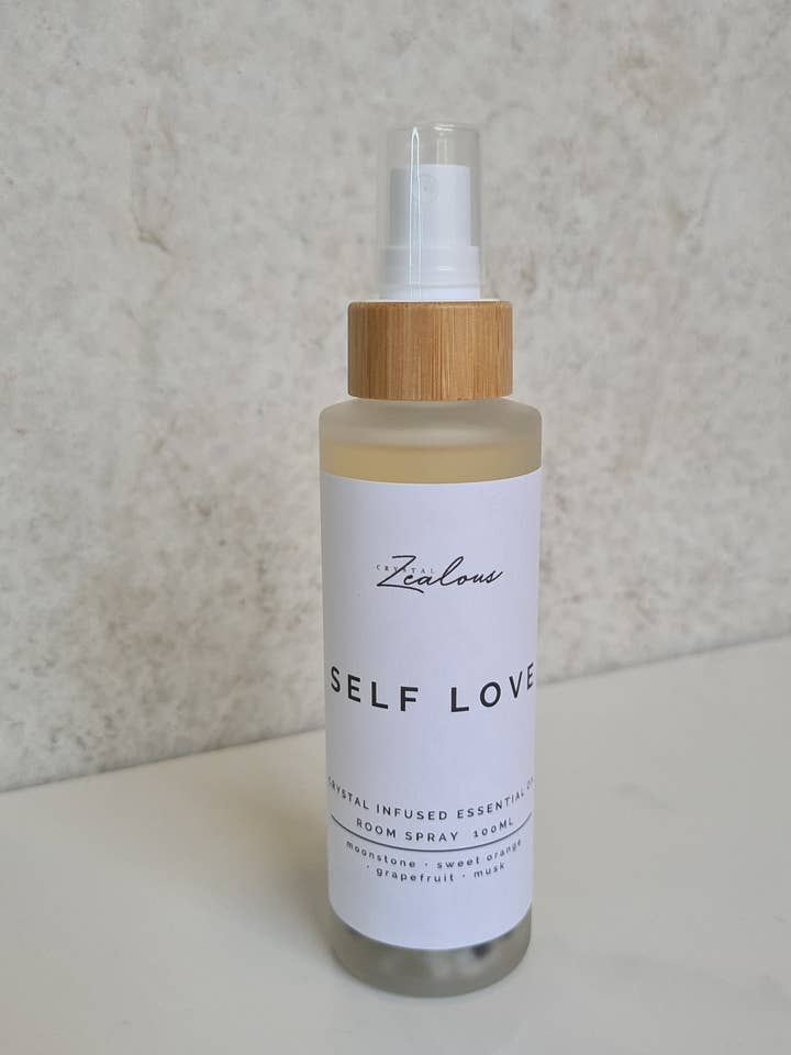 Spray pour la chambre et le corps Self Love pour la vente par Zealous & Co