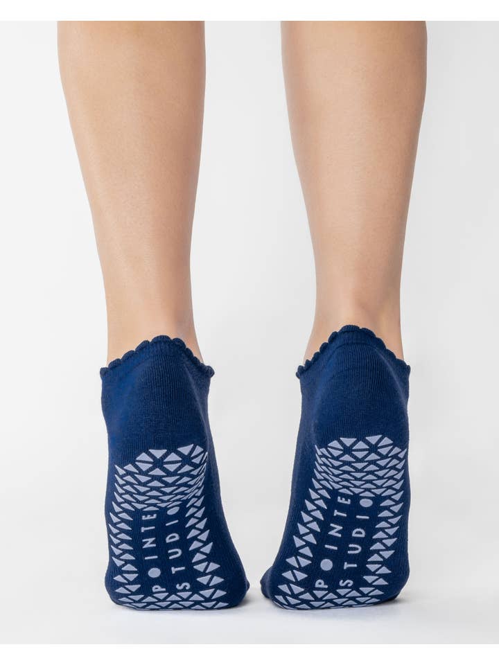 Pointe Studio - Vente Chaussettes – femme - Chaussettes Antidérapantes Complètes pour Femmes – Mélange de Coton Antidérapant pour Pilates & Barre4