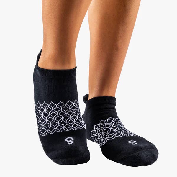 Organic Cotton Trainer Socks | Black | by hipSwan UK for wholesale by hipSwan