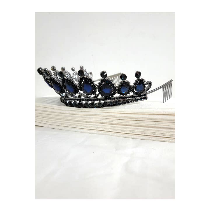 Chicas - Wholesale Tiara - Women's - One Size Fits All Metal Tiara With Jewel Rhinestones HT879-36