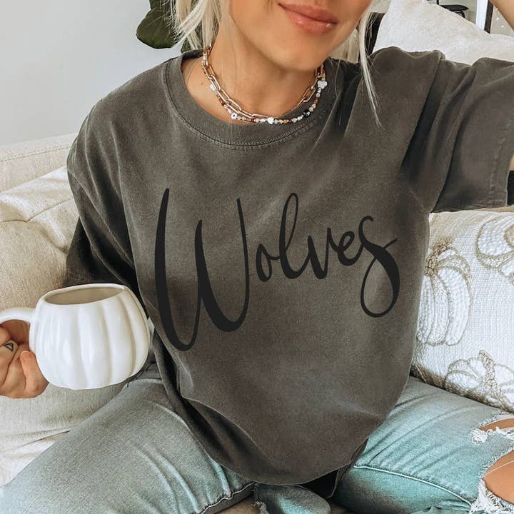 ZZ Threadz - Wholesale Screen Printed T-Shirt - Women's - Wolves Minimalist School Spirit Comfort Colors Graphic Tee