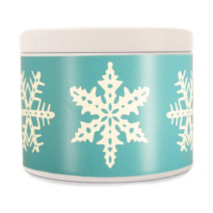 Sneeuwvlok Kerstmis Pyrex Blik Kaars 4oz voor wholesale door Lucky Mfg. Co.