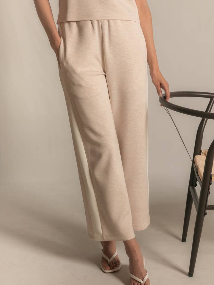 P. CILL - Vente Pantalon – femme - Pantalon à jambes larges P. CILL Butter Modal à rayures latérales71