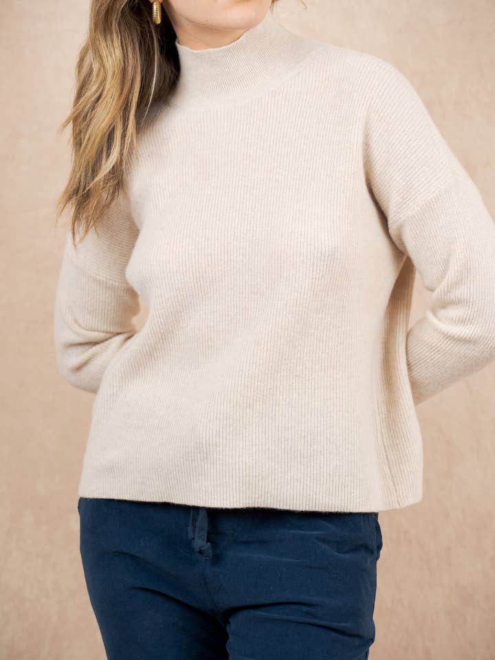 NAÏS PARIS - Wholesale Knit Sweater - Women's - High-neck long-sleeve sweater 100% extra fine merino wool4