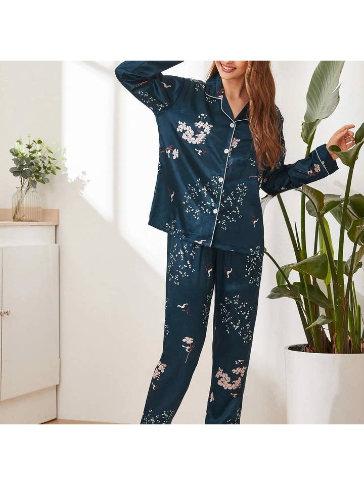 pinkblu02 - Wholesale Pyjamaset - Dames - Dames Casual Satijnen Pyjamaset met Lange Mouwen en Revers12