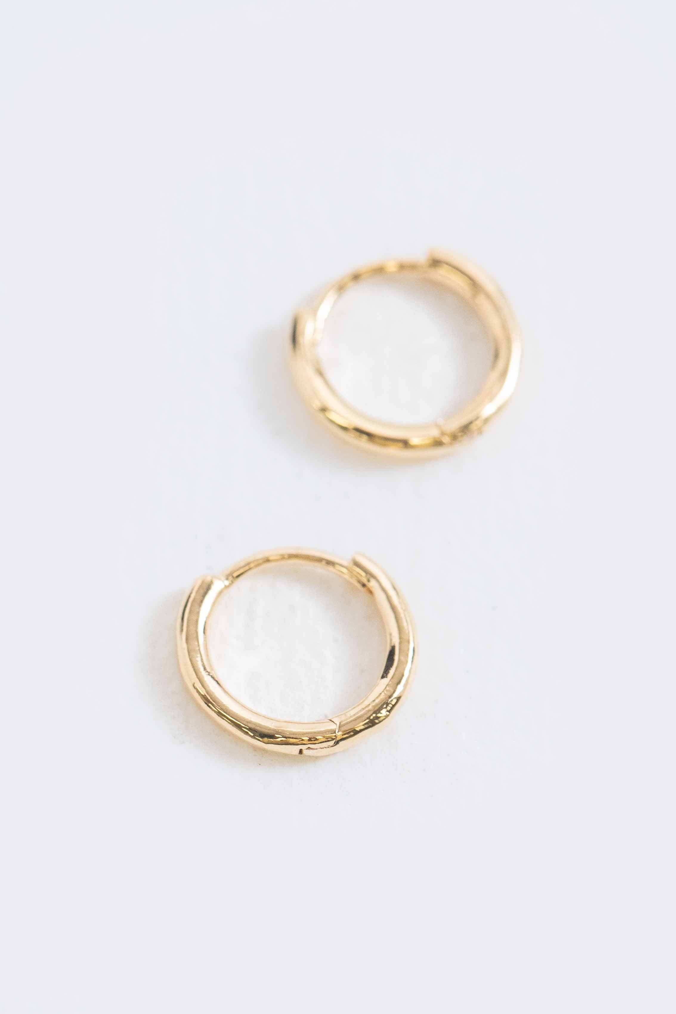 Lovoda - Wholesale Huggie Earrings - Ultra Mini Huggie Hoop Earrings | Gold0