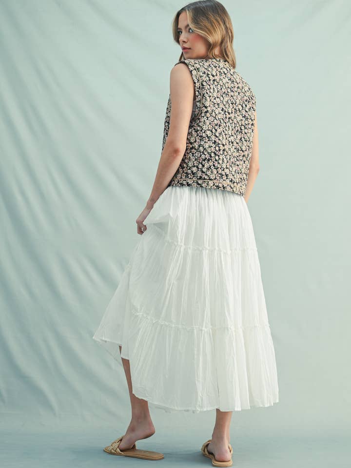 Wishlist Apparel - Wholesale Outerwear Vest - Women's - FLORAL QUILTED VEST / WL25-104007