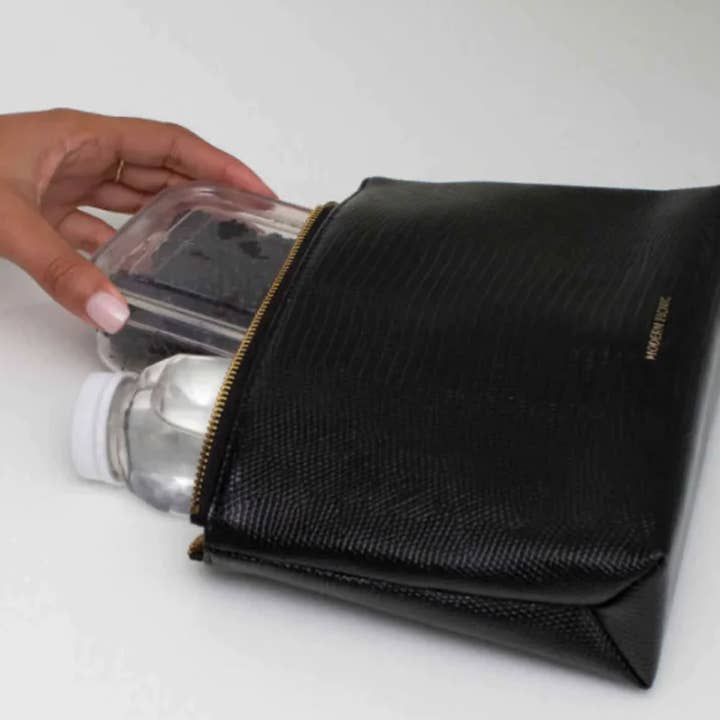 Modern Picnic - Wholesale Pouch – Women’s - Snacker – Small Insulated Bag for Everyday11