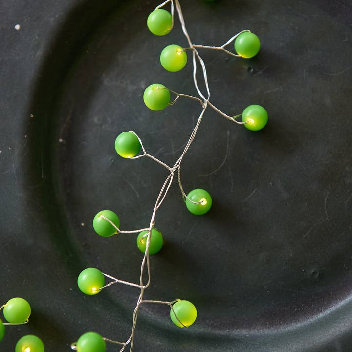 Lightstyle London - Wholesale String Lights - Snowberry (battery-operated)1