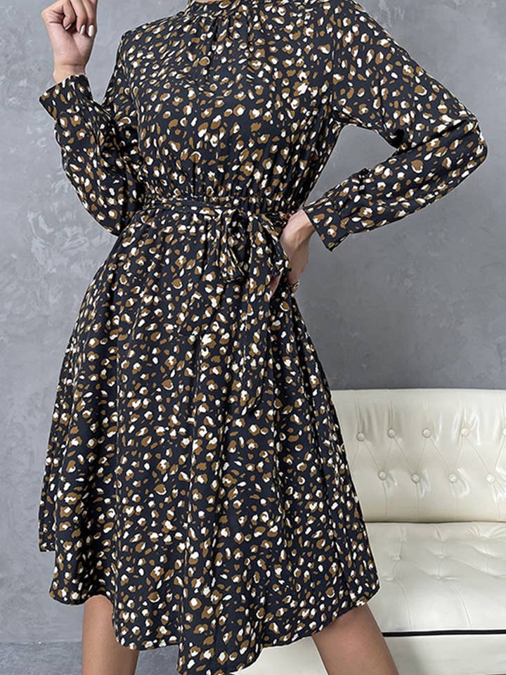 Lily Clothing - Wholesale Dress - Women's - TEMPERAMENT DESIGN SENSE OF MID-STYLE DRESS11