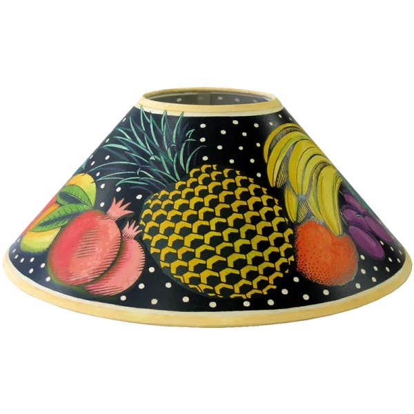 Paralume dipinto a mano con frutta tropicale per la vendita all'ingrosso da parte di Cressida Bell
