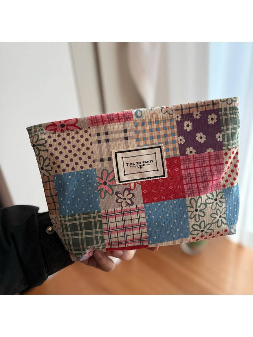 Floral Cosbai - Portable Patchwork Travel Makeup Bag for wholesale on Faire5