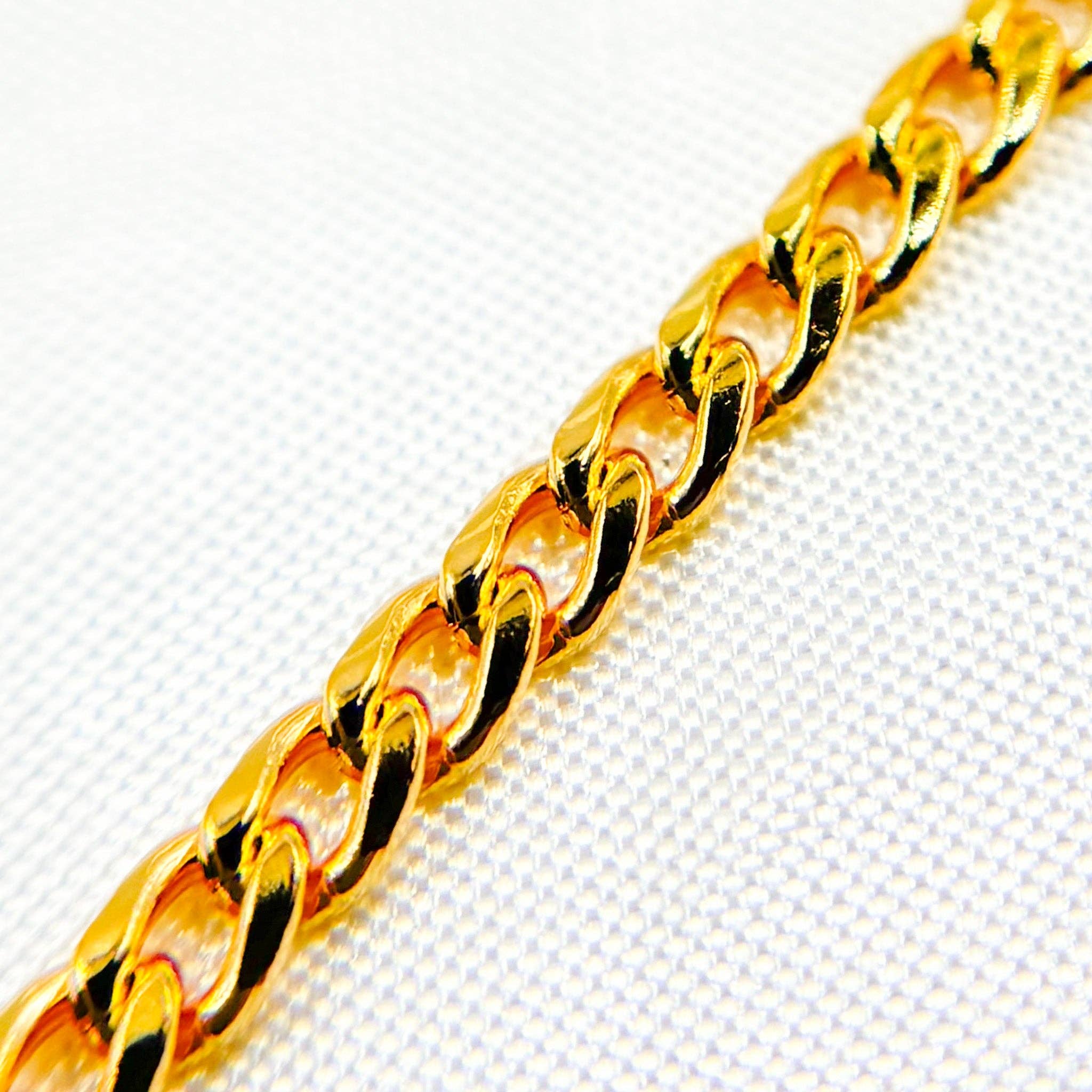 Tresor Jewelry Inc. - Wholesale Link & Chain Necklace - 64HRGF. 14k Gold Filled Flat Curb Link Chain2