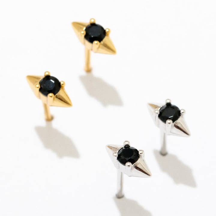 Pendientes de botón chapados en oro de 14k o plata - En oferta🤑 para venta al por mayor de Larissa Loden